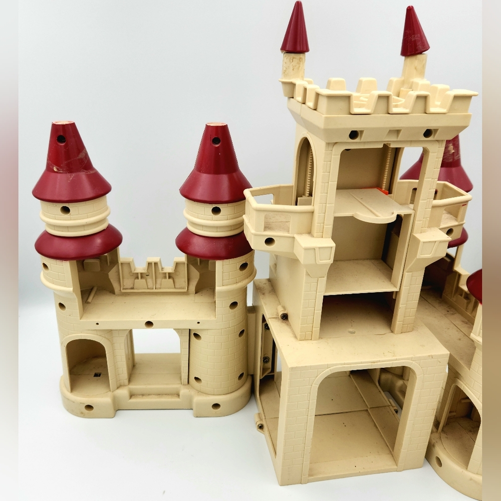 Kids Beige and Red Castle Playset - Classic Fantasy Fortress